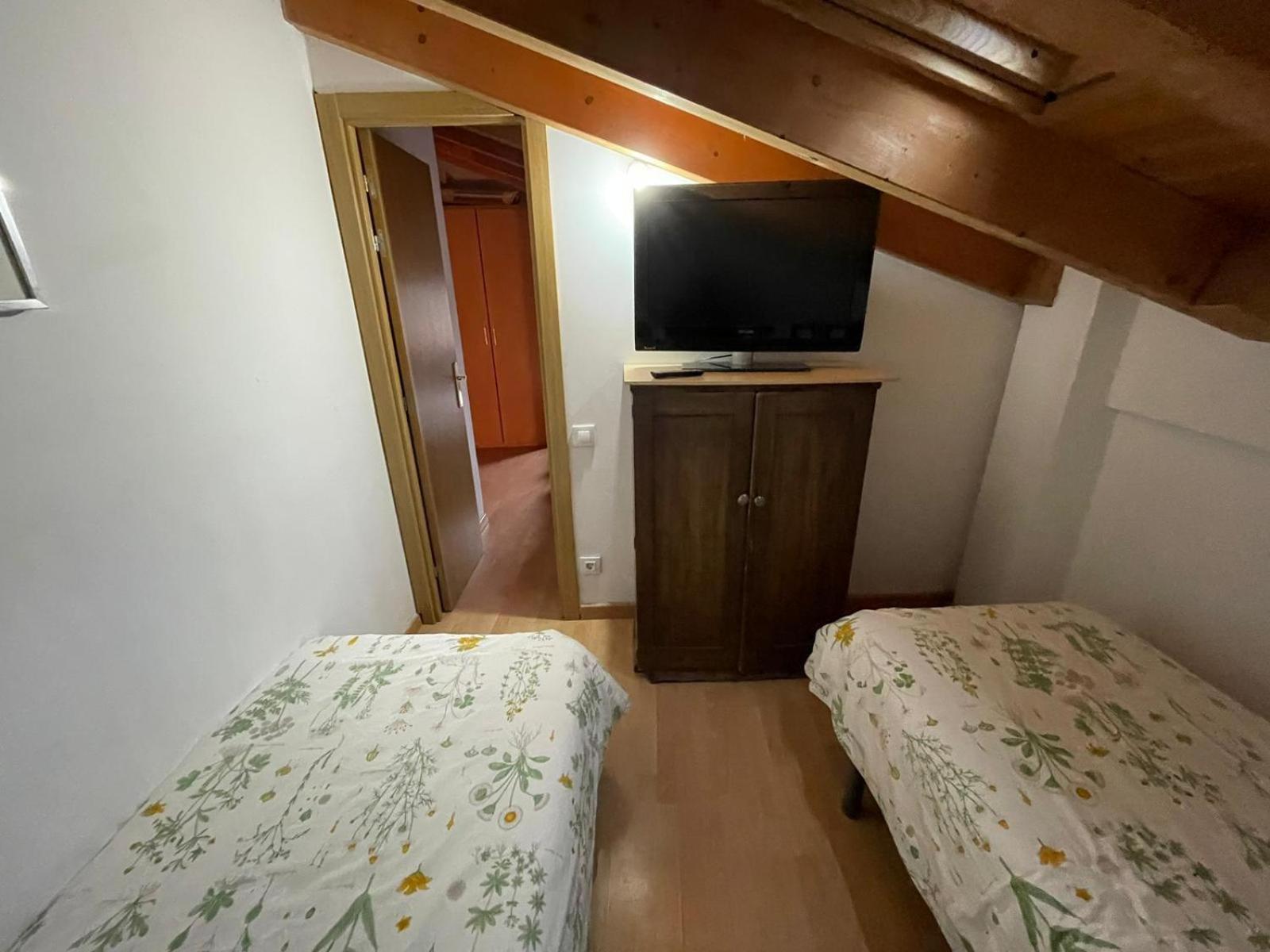 La Abadia Apartamentos Tolva Pokoj fotografie
